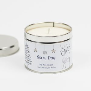 Snow day candle