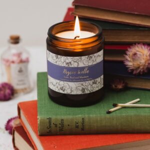 Brysia Wella amber glass candle