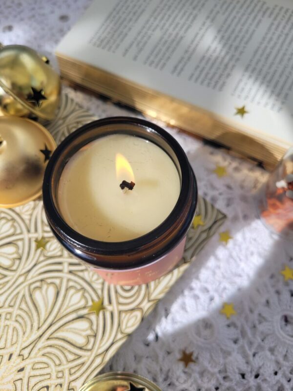 The Holiday candle. - Image 6