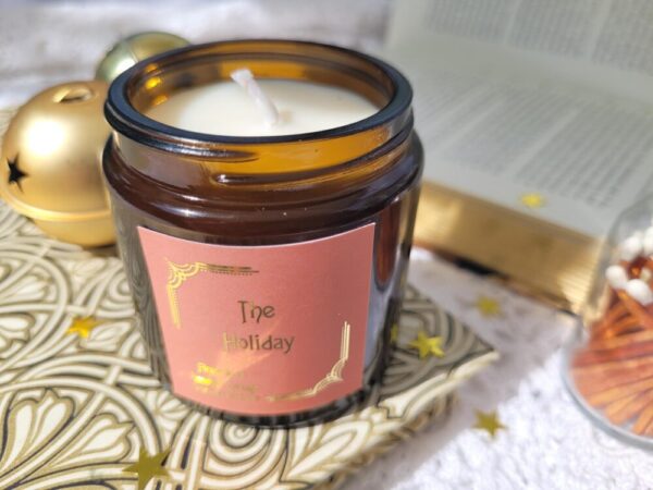 The Holiday candle. - Image 9