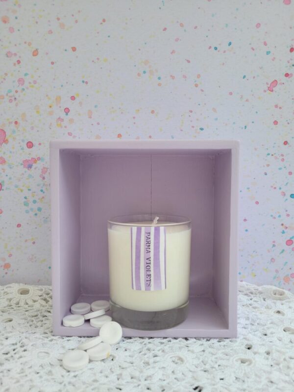 Parma Violet candle - Image 4