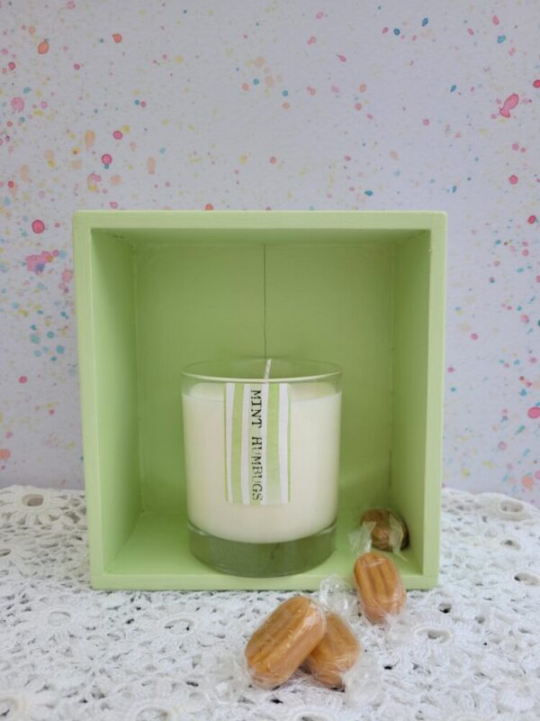 Mint humbug candle