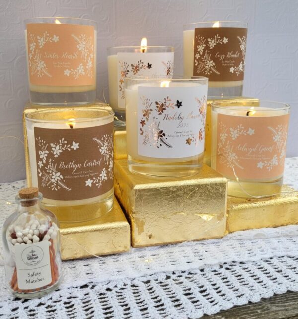 Nadolig Llawen 2025 candle - Image 3