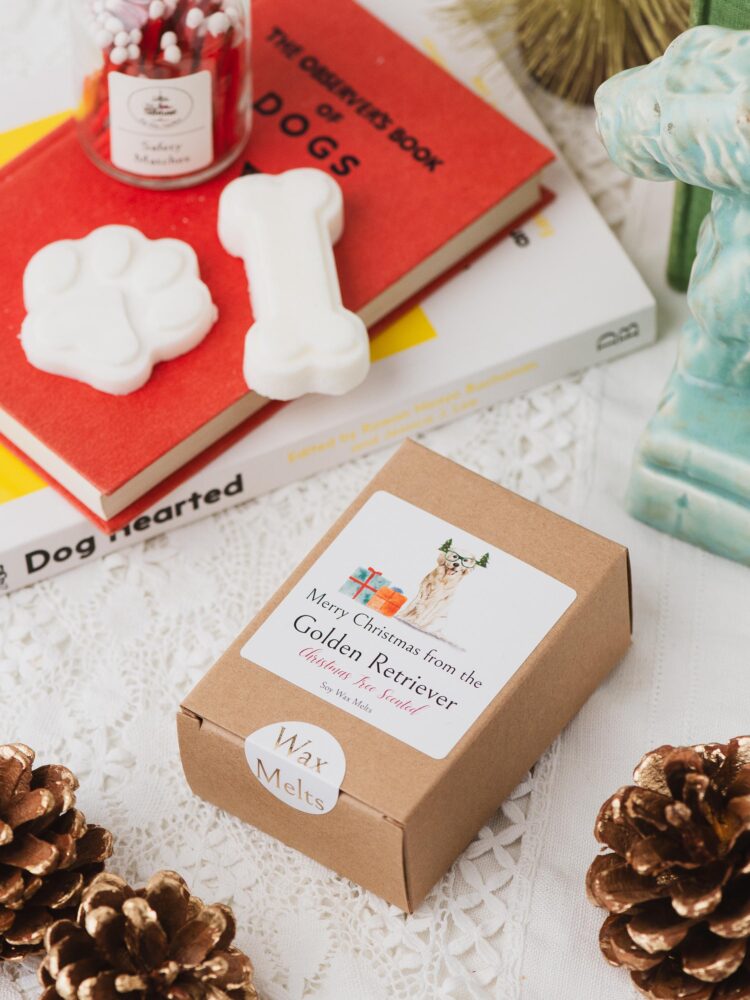 Merry Christmas from the Golden Retriever Soy wax melts: Dog-Safe Christmas dog soy wax melts