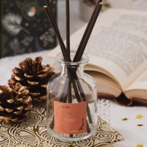 The Holiday reed diffuser