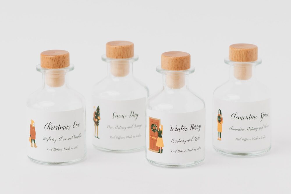 Christmas Eve reed diffuser. - Image 3